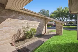 1323 Castle Glen Dr, Houston, TX 77015 - Photo 5