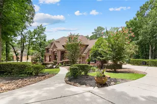 37703 Edgewater Dr, Pinehurst, TX 77362 - Photo 3