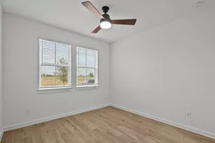 12402 Old Fashion Cir, Mont Belvieu, TX 77535 - Photo 17