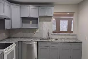 3258 Continental Dr, Missouri City, TX 77459 - Photo 9