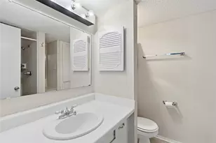 208 Yacht Club Ln, Seabrook, TX 77586 - Photo 17