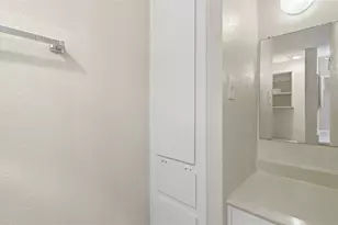 208 Yacht Club Ln, Seabrook, TX 77586 - Photo 21