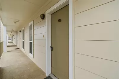 208 Yacht Club Lane #208, Seabrook, TX 77586 - Photo 3