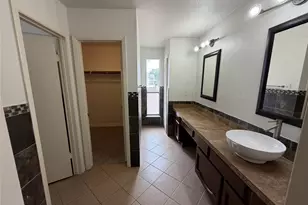 7841 Green Lawn Dr, Houston, TX 77088 - Photo 9