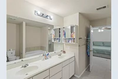 10515 Ince Lane, Houston, TX 77040 - Photo 15