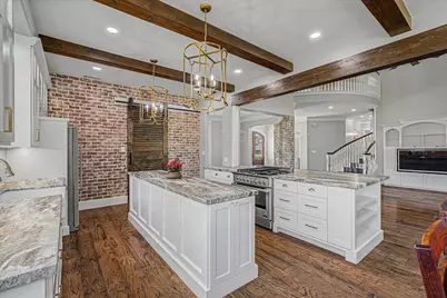 9079 N Point Drive, Beach City, TX 77523 - Photo 9