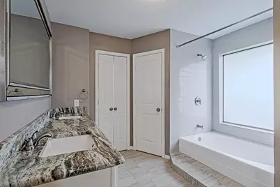3323 Lost Hollow Drive, Houston, TX 77339 - Photo 21