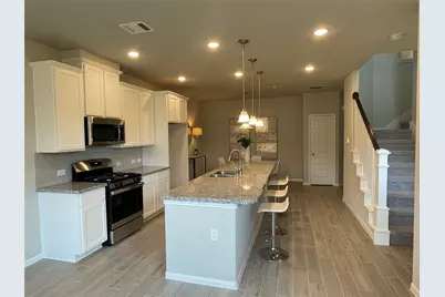 7407 Hinsdale Drive, Pasadena, TX 77505 - Photo 3