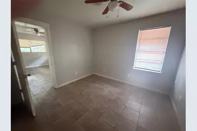 5201 Jezebel Street, Houston, TX 77033 - Photo 25