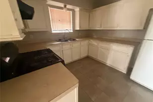 5201 Jezebel St, Houston, TX 77033 - Photo 19