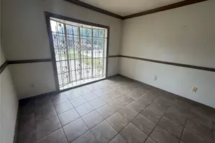 5201 Jezebel St, Houston, TX 77033 - Photo 11