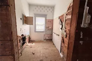 118 Van Molan St, Houston, TX 77022 - Photo 5