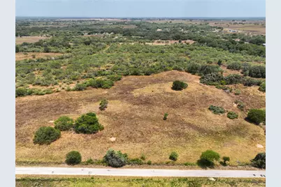 3031 Cr 124 Road, Floresville, TX 78114 - Photo 19