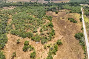 3031 Cr 124 Rd, Floresville, TX 78114 - Photo 23