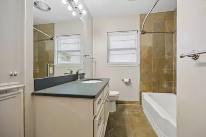 8511 Bluegate Street, Houston, TX 77025 - Photo 19