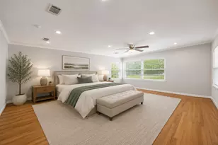 8511 Bluegate St, Houston, TX 77025 - Photo 5