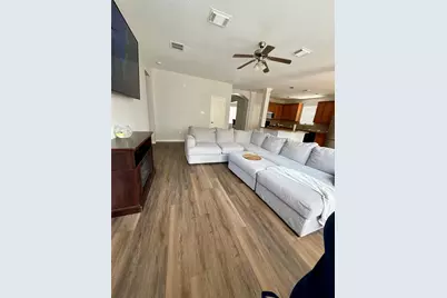 18902 Cluster Oaks Drive, Magnolia, TX 77355 - Photo 7