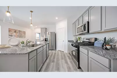 4037 Bronco Station Lane, League City, TX 77573 - Photo 3