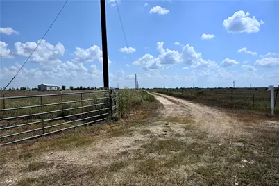 1261 County Road 141, Rock Island, TX 77470 - Photo 3