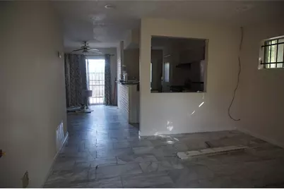 9424 Neuens Road #9424, Houston, TX 77080 - Photo 3