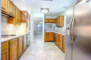 2520 Hadley Cir, Sugar Land, TX 77478 - Photo 7