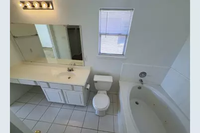 6658 Sharpstown Green Circle, Houston, TX 77036 - Photo 21