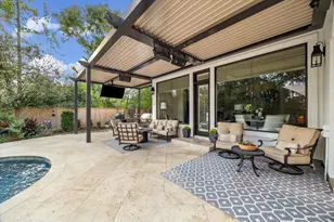 11607 Barazi Oaks Ct, Houston, TX 77024 - Photo 41