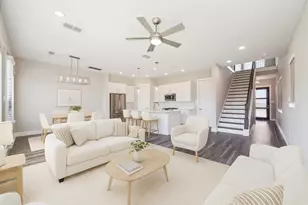 10961 Hewitt Cliff Ln, Houston, TX 77043 - Photo 5