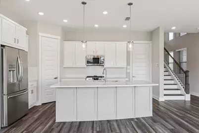 10961 Hewitt Cliff Lane, Houston, TX 77043 - Photo 9