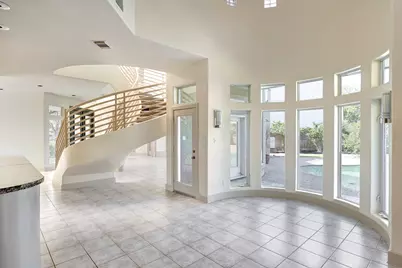 5304 Braeburn Drive, Bellaire, TX 77401 - Photo 11