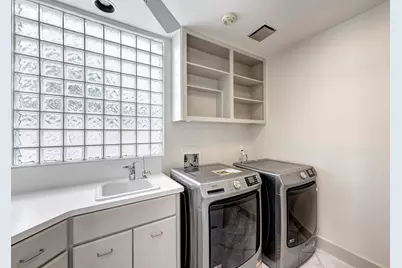 5304 Braeburn Drive, Bellaire, TX 77401 - Photo 15