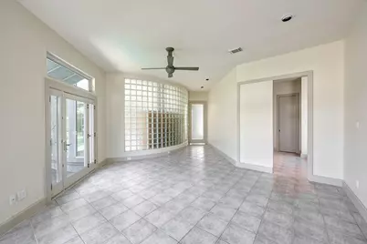 5304 Braeburn Drive, Bellaire, TX 77401 - Photo 19