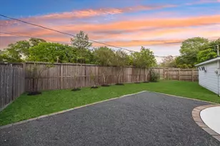 4810 Bayou Vista Dr, Houston, TX 77091 - Photo 23