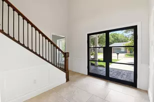 4810 Bayou Vista Dr, Houston, TX 77091 - Photo 7