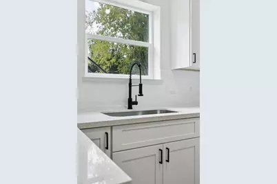 301 Cartersville Street #A, Houston, TX 77029 - Photo 3