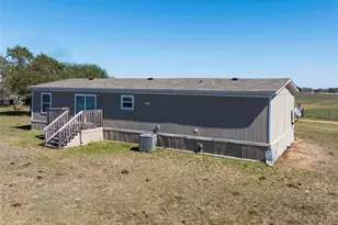 5133 W US Hwy 90, Schulenburg, TX 78956 - Photo 1