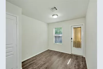 9906 Orchid Spring Lane, Houston, TX 77044 - Photo 15