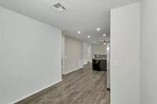 9906 Orchid Spring Ln, Houston, TX 77044 - Photo 13