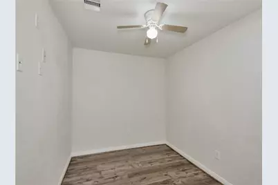 9906 Orchid Spring Lane, Houston, TX 77044 - Photo 7