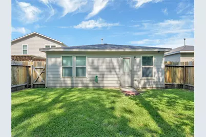 9906 Orchid Spring Lane, Houston, TX 77044 - Photo 27