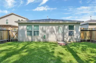 9906 Orchid Spring Ln, Houston, TX 77044 - Photo 27