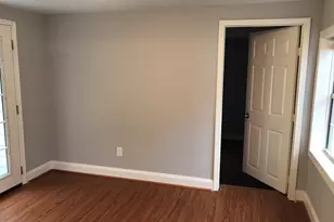 131 Frontier Ln, Freeport, TX 77541 - Photo 9