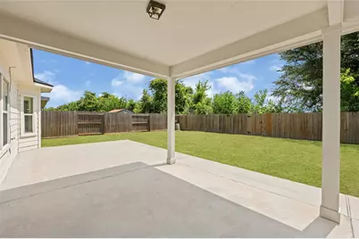 8618 E Highlands Crossing, Highlands, TX 77562 - Photo 25
