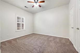 8618 E Highlands Crossing, Highlands, TX 77562 - Photo 19