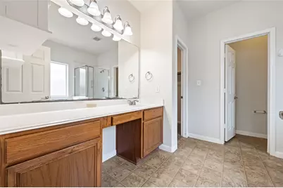8618 E Highlands Crossing, Highlands, TX 77562 - Photo 15