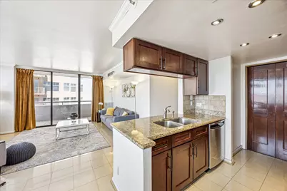 3525 Sage Road #1010, Houston, TX 77056 - Photo 7