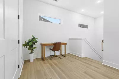 8912 Sunshine Laverne Lane, Houston, TX 77080 - Photo 19