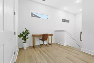 8912 Sunshine Laverne Ln, Houston, TX 77080 - Photo 19