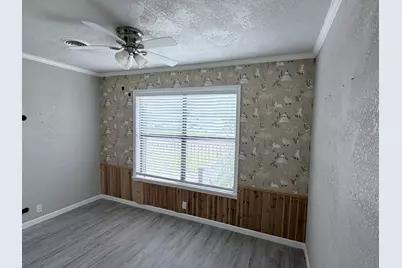 428 Azalea Street, Lake Jackson, TX 77566 - Photo 7