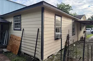 11914 Anchick St, Houston, TX 77076 - Photo 9